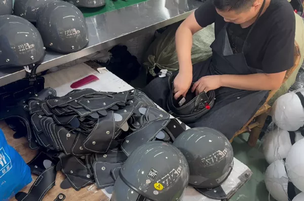 Hoe zorgt een professionele motorhelmleverancier voor betrouwbare after-salesondersteuning in het buitenland?