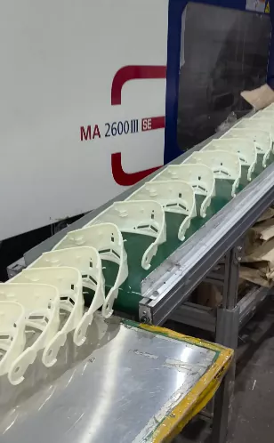 Hoe onze helmfabriek de ABS-schaalkwaliteit controleert voor bulkgroothandelbestellingen?